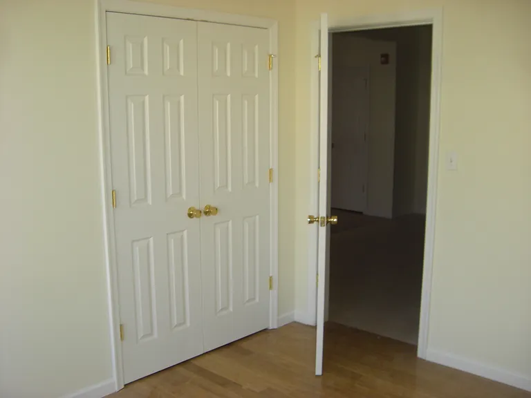 385 Avenue C #A3 — Photo 11