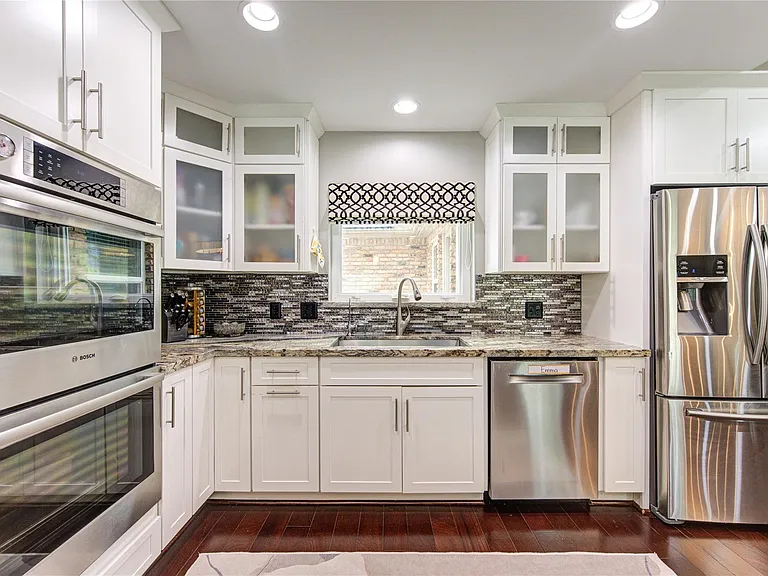 15739 Fleetwood Oaks Dr — Photo 16