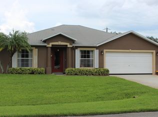 855 Dupont St NE, Palm Bay, FL 32907
