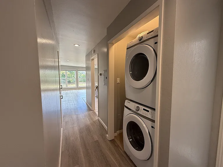 4717 Beechwood Ave — Photo 18