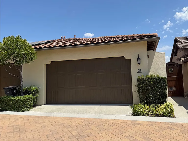 29 Galan St — Photo 1