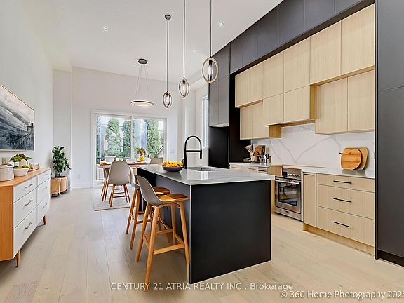 4th image of 29 B Chryessa Ave