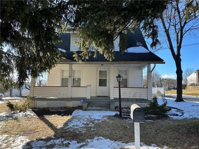 99 Schoeneck Ave, Nazareth, PA, 18064