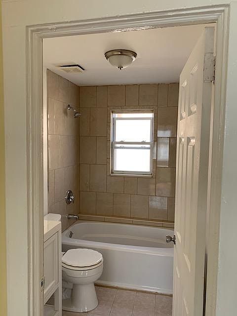 1st image of 27 Pease St