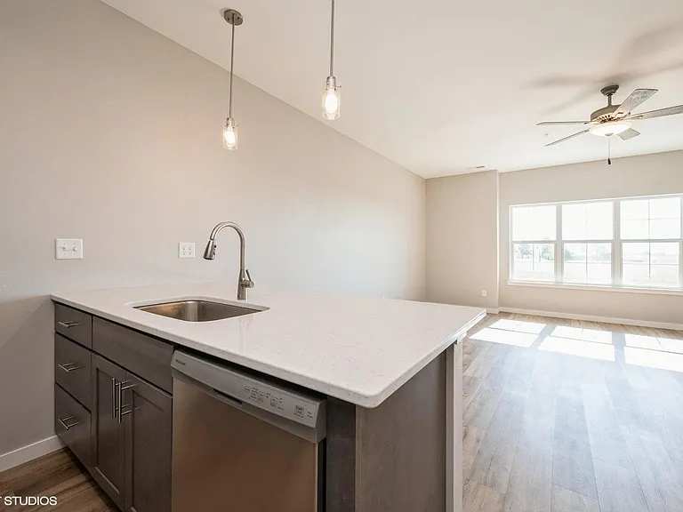 2773 Rookwood Ln — Photo 18