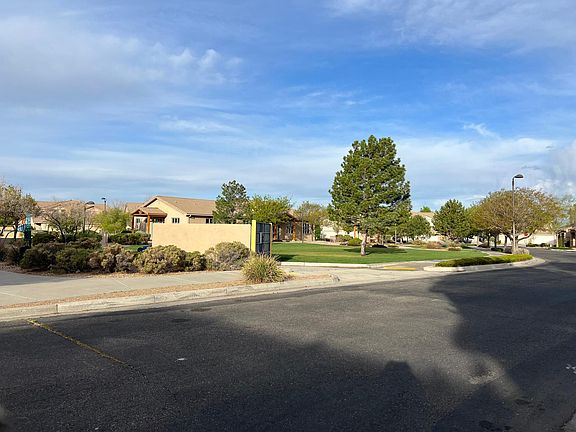 2nd image of 10927 Fort Scott Trl NE