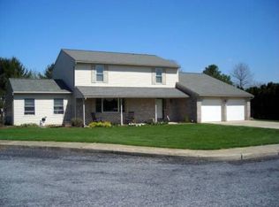 108 Carriage Ct, Palmyra, PA 17078