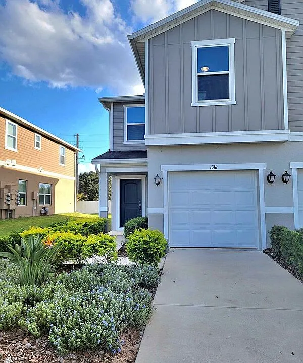 1316 Mirabella Cir
