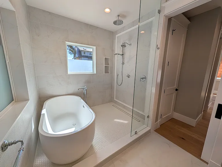 3957 W Barrett Ln — Photo 32