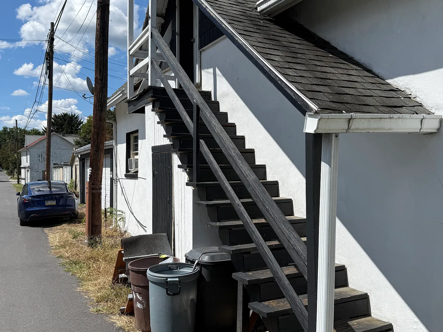 1 bed, 700 sqft, $1,100 — Photo 2