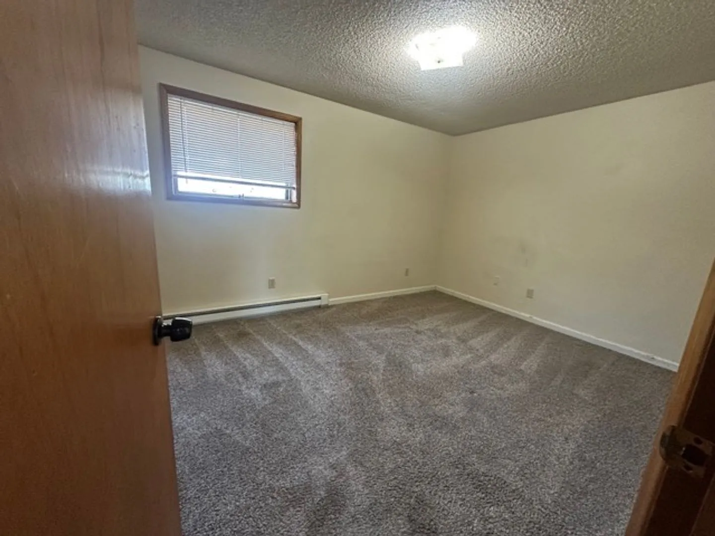 75.00 - 126 E Barker — Photo 4