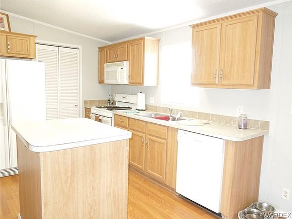 2nd image of 2162 E Hackamore Dr