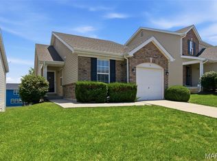 12 Brushy Brook Ct, O'Fallon, MO 63366