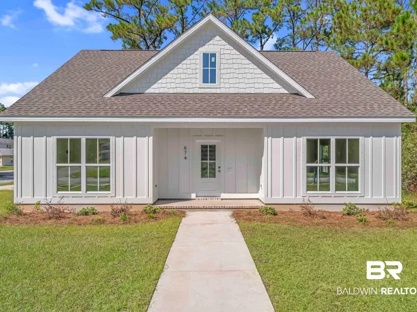 674 Oleander St, Gulf Shores, AL 36542