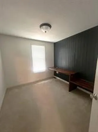 409 Marshall Heights Dr — Photo 12