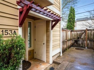 1153 N 85th St #A, Seattle, WA 98103