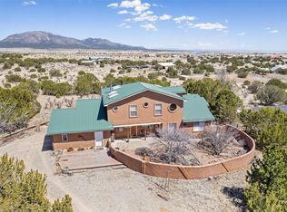 1 Via Gavilan, Edgewood, NM 87015