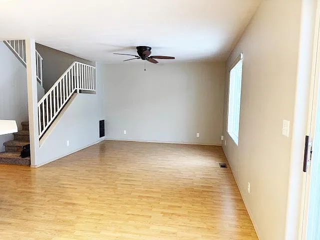 Building Photo - 127 Sunburst Ct