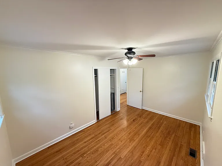 232 Hayes Rd — Photo 10