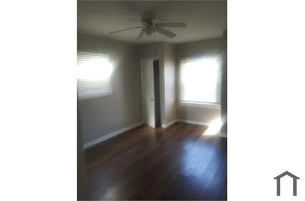 5974 Drury Ln photo 1