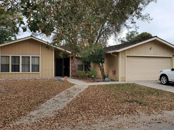 949 Oakhurst Way, Stockton, CA 95209