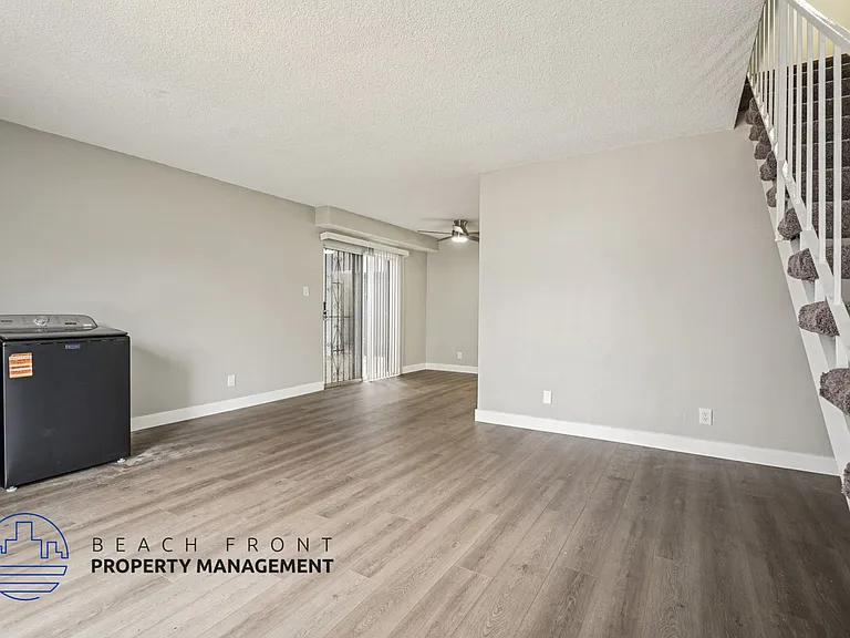 11626 Cedar Ave — Photo 51