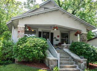 322 Grand Ave, Mukwonago, WI 53149