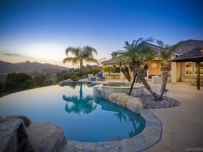 25678 Rue De Lac, Escondido, CA, 92026