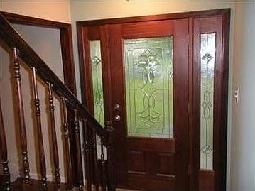 Kitchen Fit For a Photo Shoot
						:
						New spacious kitchen, beautifully ceramic tiled floors and dark cherry cabinets