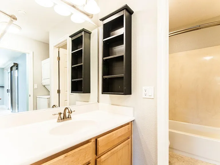3535 Madison Ave #124 — Photo 12