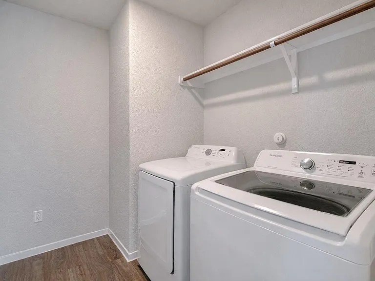 2710 Paragon Fox Dr — Photo 12