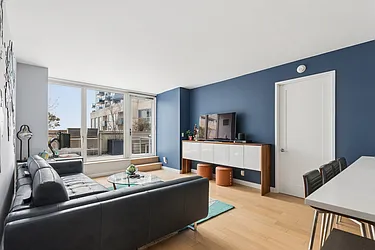 22 North 6th Street, #8E