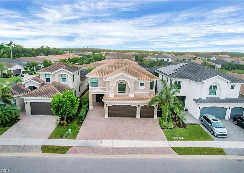 1st image of 11728 Oakwood Preserve Pl