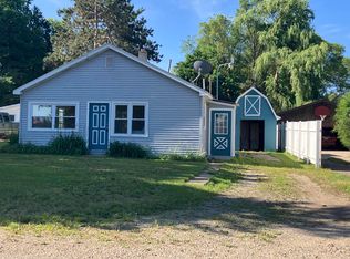 912 Velma Dr, Farwell, MI 48622