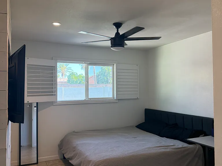 1409 E Verlea Dr — Photo 10
