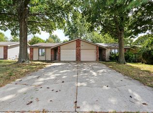 2970 W Roxbury St #A & B, Springfield, MO 65807