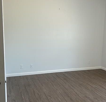 5th image of 1476 Lincoln Ave