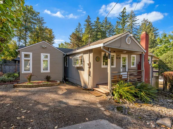 5238 SW Vacuna St, Portland, OR 97219
