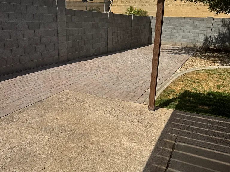 E Isabella Ave — Photo 16