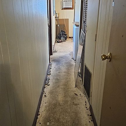 5th image of 1246 Granby Rd #66