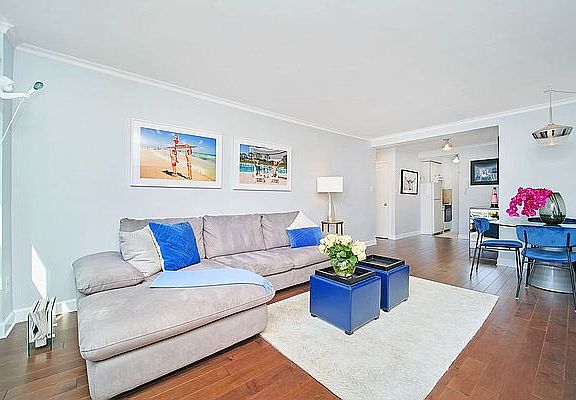 4th image of 415 E 85th St APT 10G