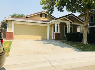 3621 W River Dr, Sacramento, CA 95833