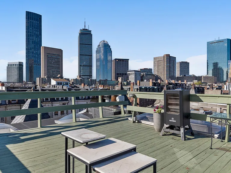 552 Columbus Ave #Penthouse 6 — Photo 23