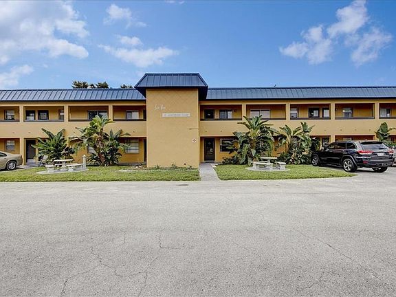 2nd image of 439 S Paula Dr S #105