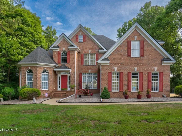 5030 Overlook Drive, Elm City, NC 27822