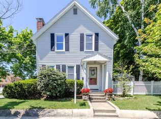 123 Park St, Stoneham, MA 02180