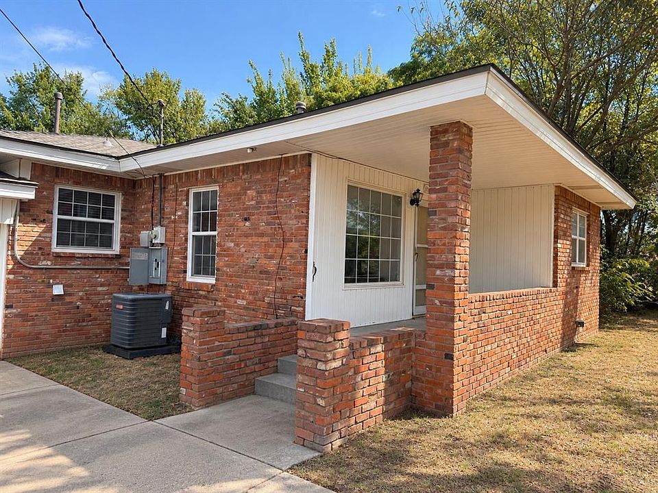 1st image of 5809 SE 7th St