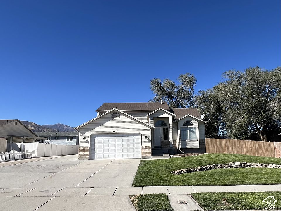 1st image of 2830 S Adam Hill Way W