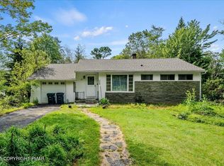 119 Knob Rd, Mount Pocono, PA 18344