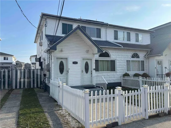 7221 Hillmeyer Ave, Arverne, NY 11692